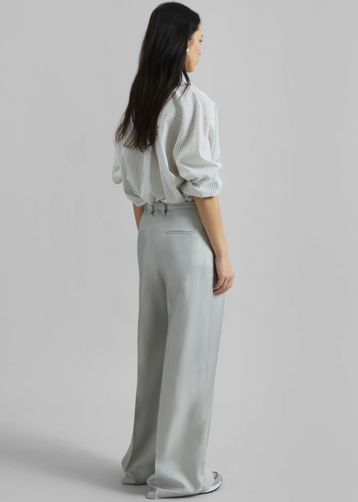 Marfa Pleated Silk Trousers - Grey