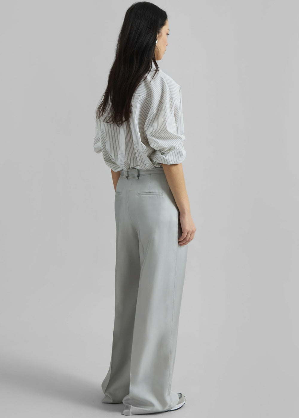 Marfa Pleated Silk Trousers - Grey
