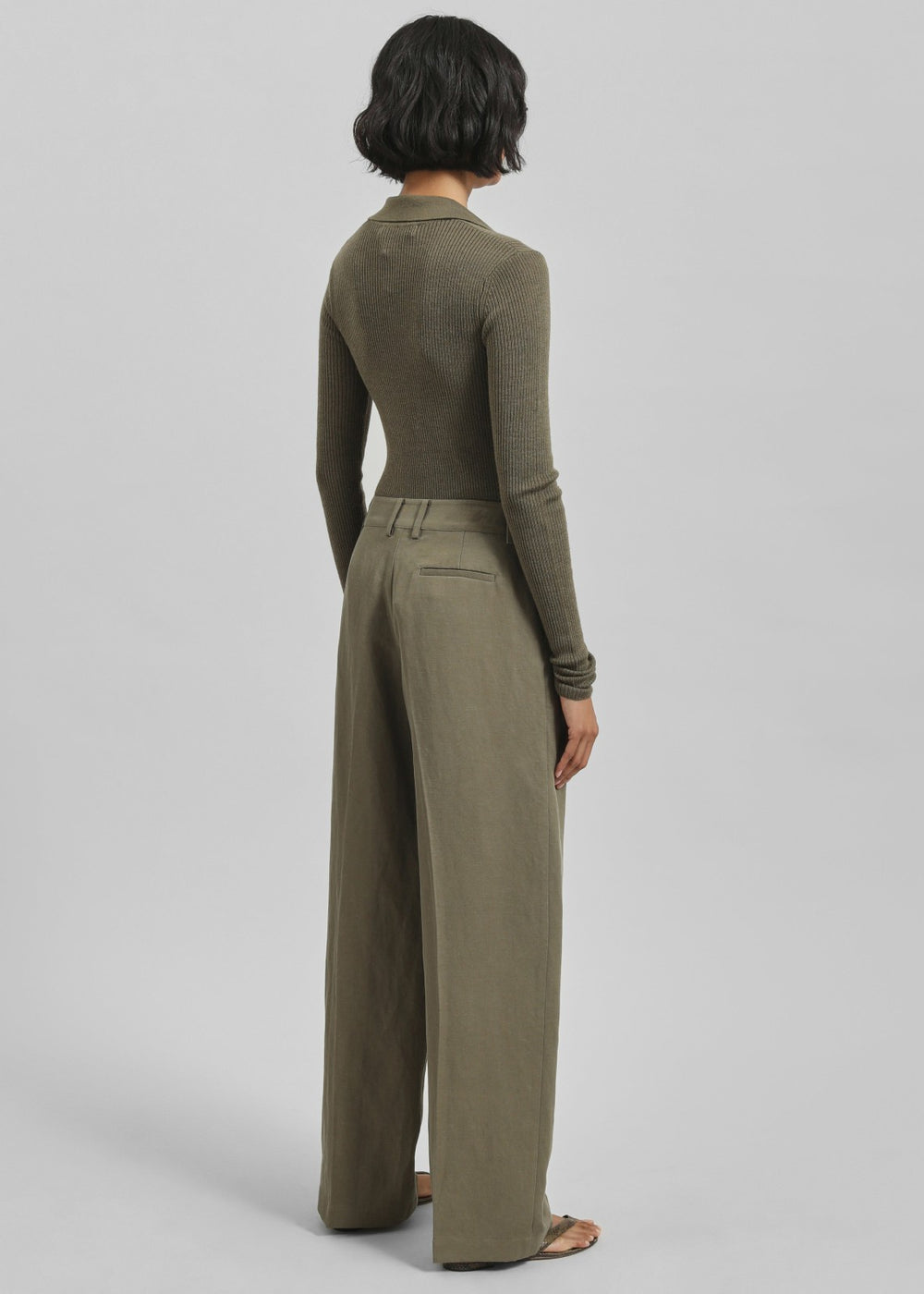 Daytona Pleated Linen Trousers - Khaki