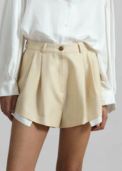 Juvay Pleated Shorts - Pale Yellow