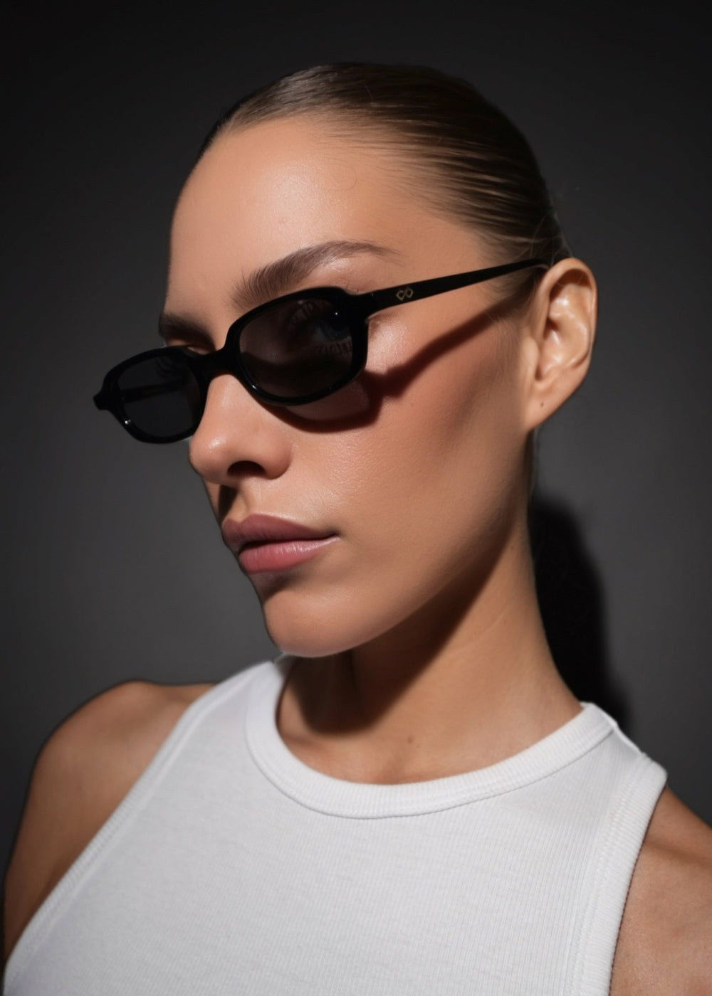 Karen Wazen Carolyn Sunglasses - Black