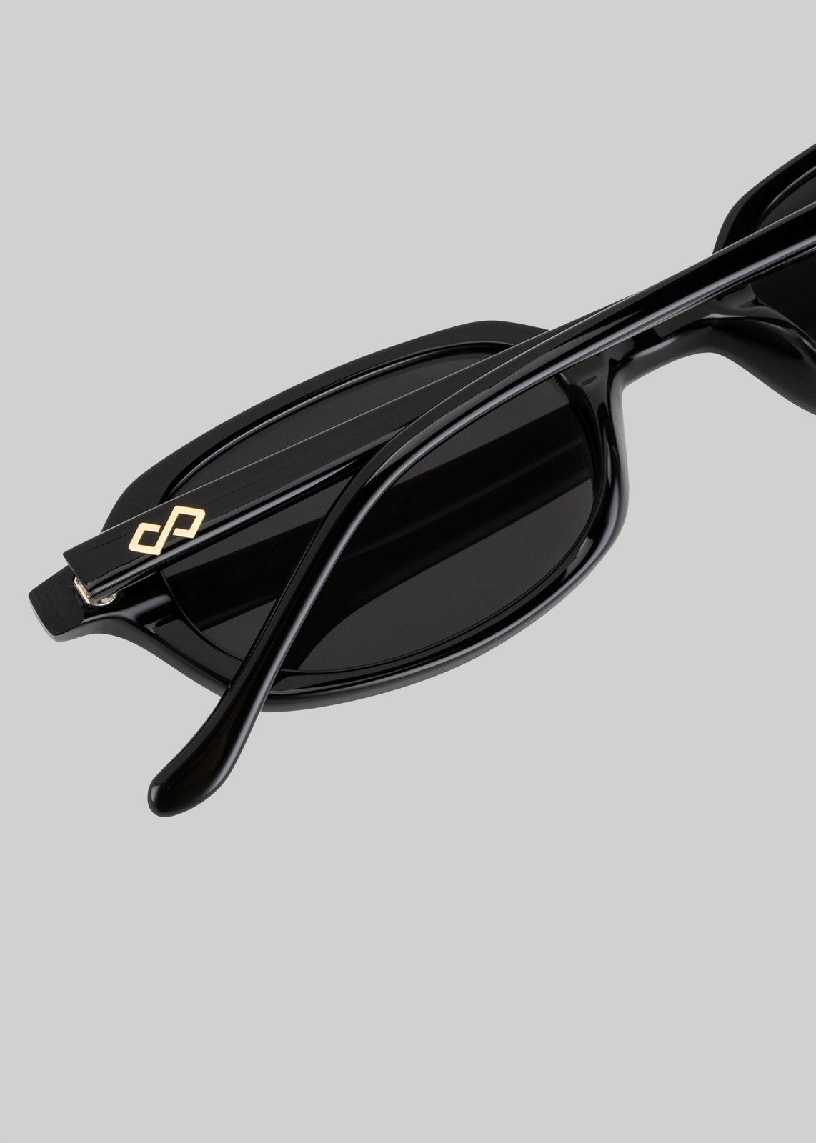 Karen Wazen Carolyn Sunglasses - Black