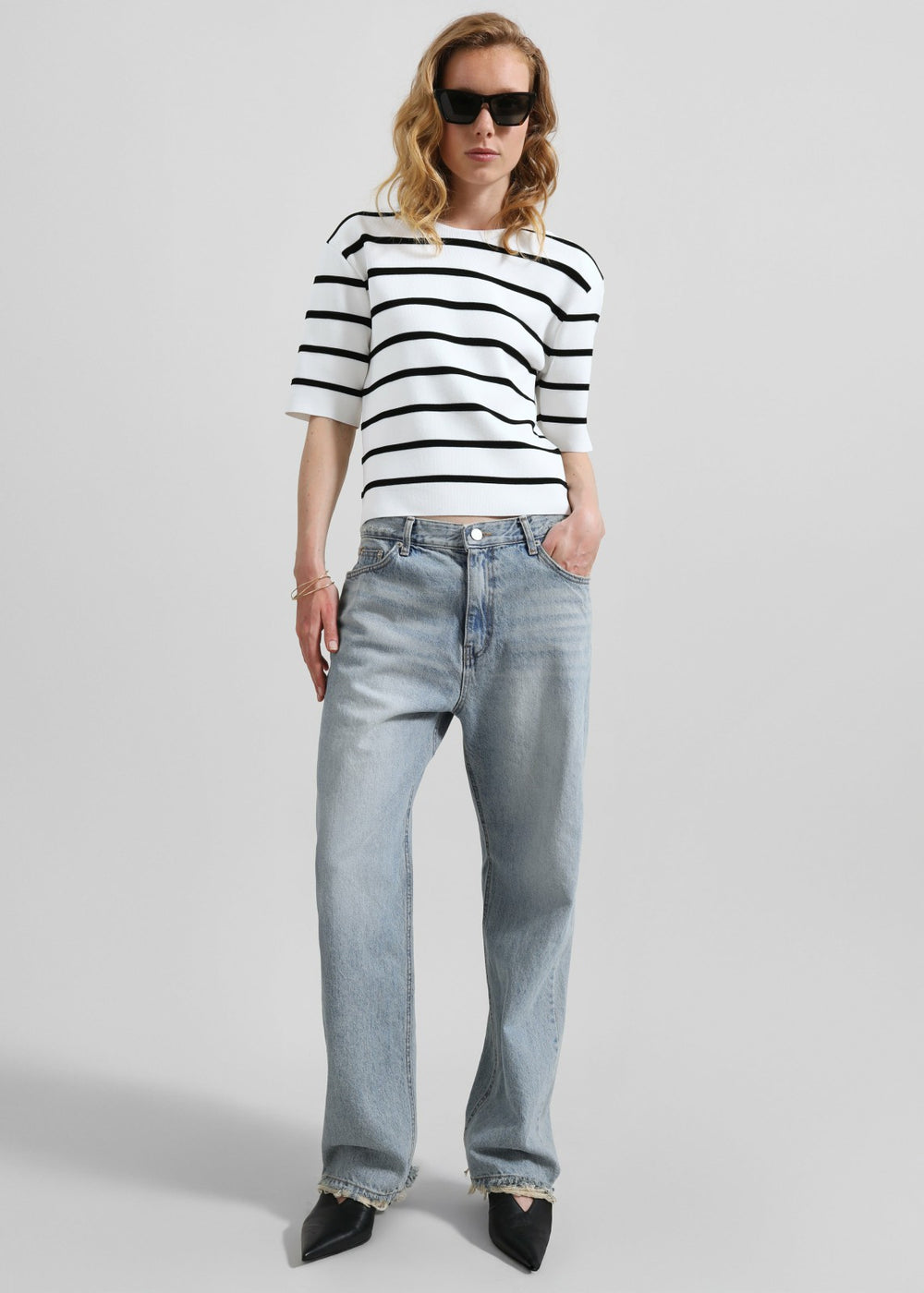 Tarmi Straight Leg Jeans - Light Wash