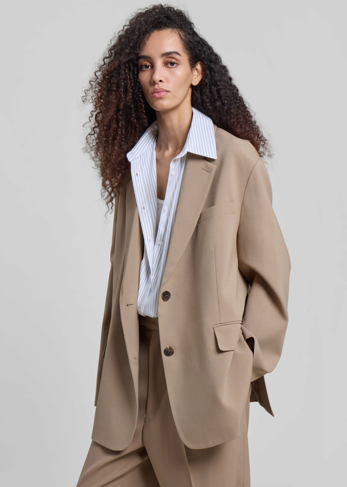 Bea Blazer - Latte