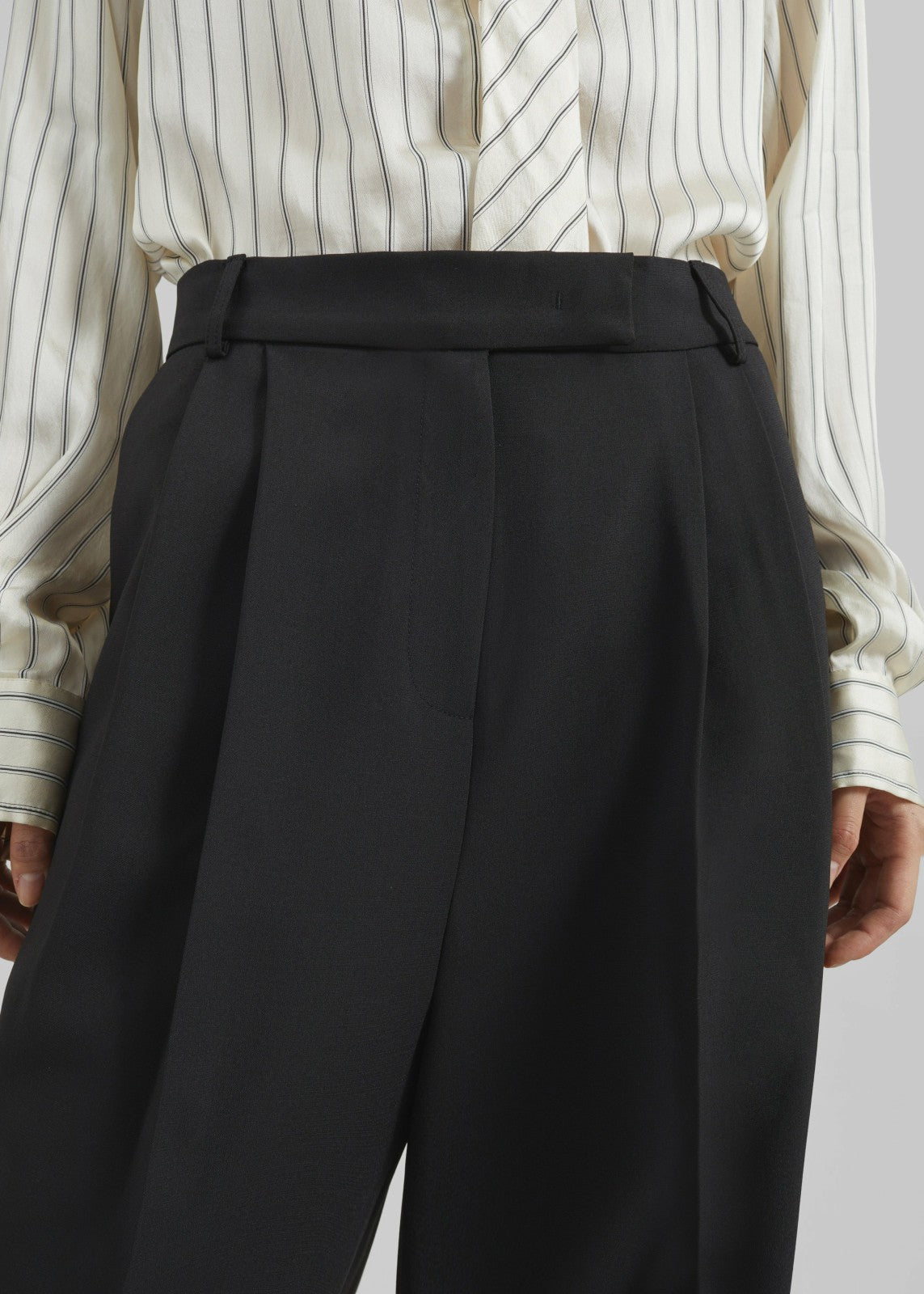 Bea Suit Pants - Black