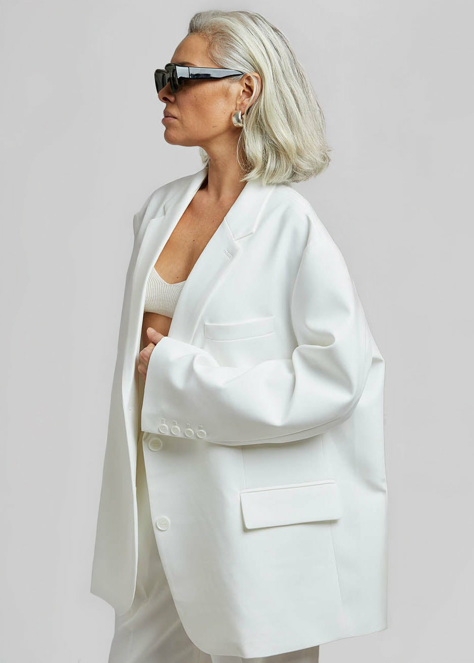Bea Blazer - White