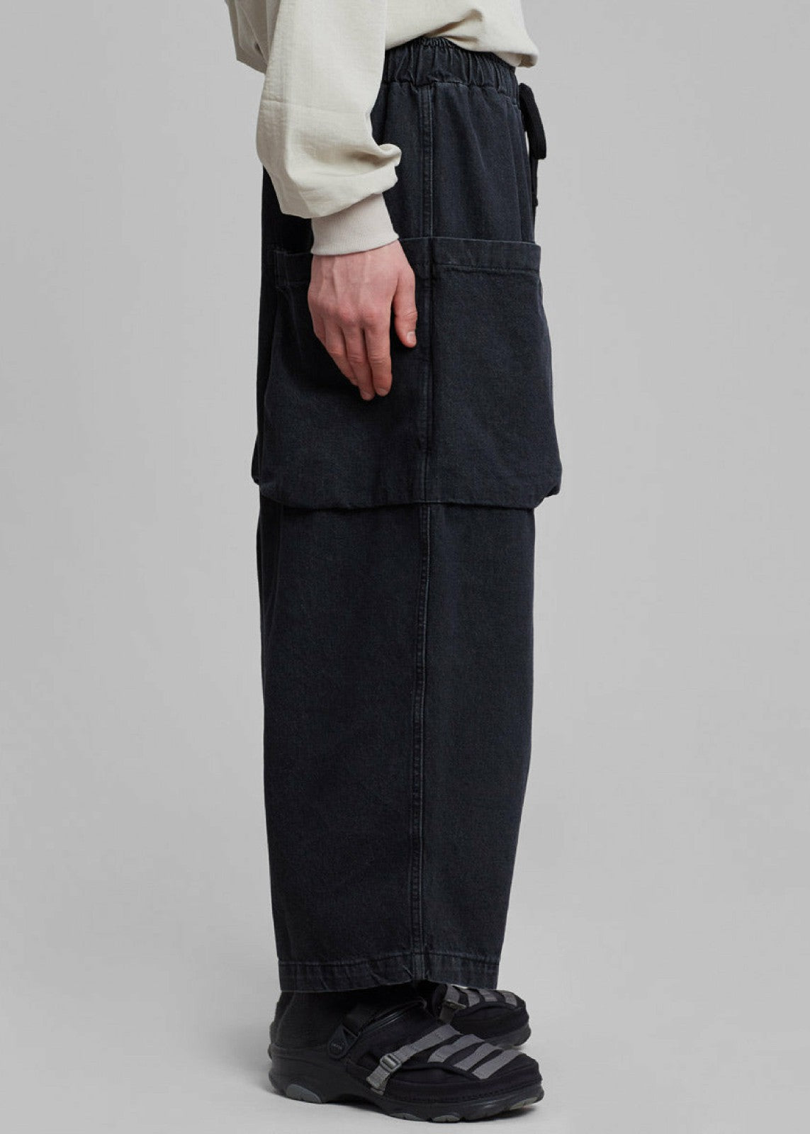 Cliff Denim Balloon Pants - Black