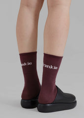 Frankie in English Ribbed Socks - Bordeaux