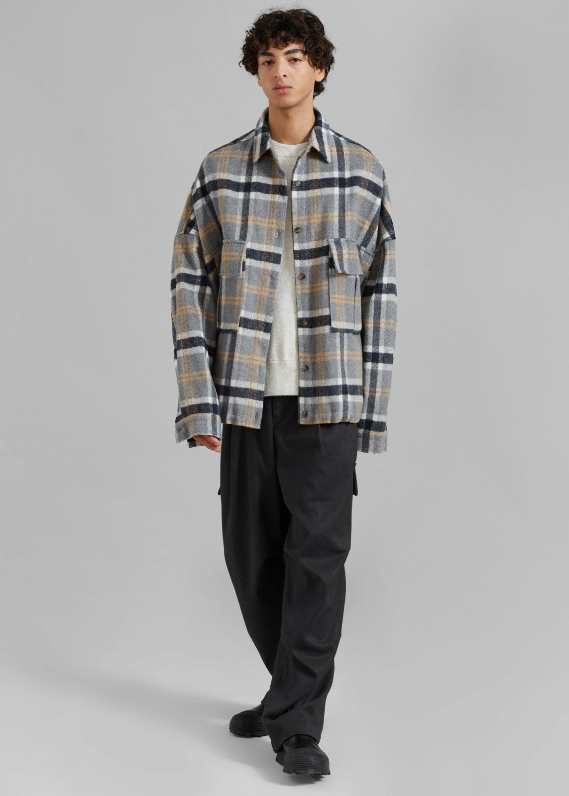Keaton Flannel Pocket Overshirt - Checked Grey
