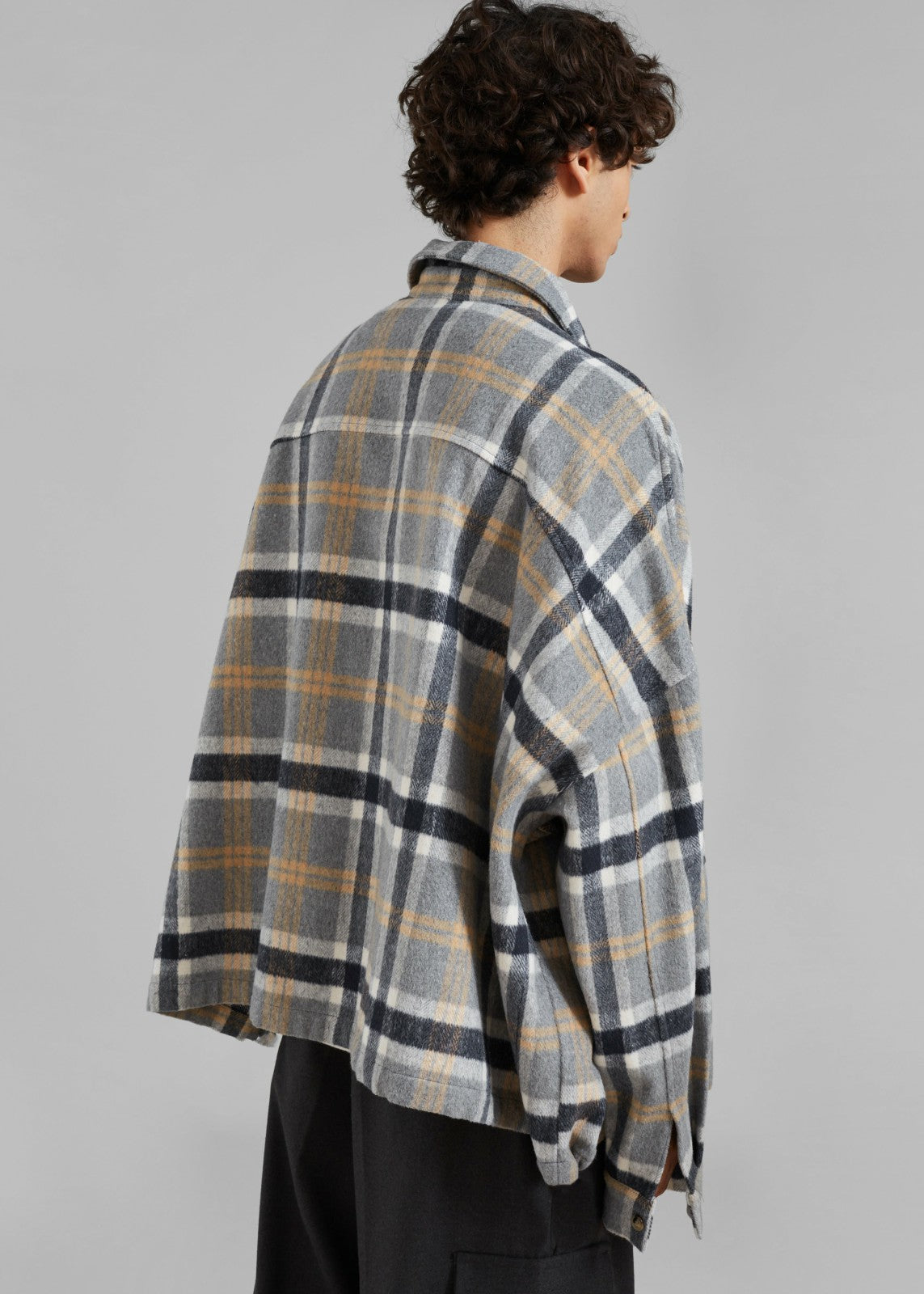 Keaton Flannel Pocket Overshirt - Checked Grey