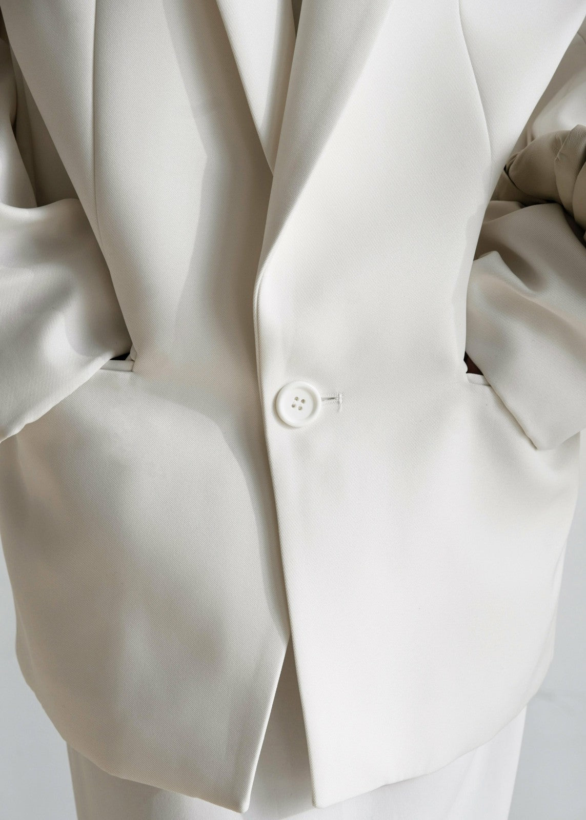 Jun Blazer - White