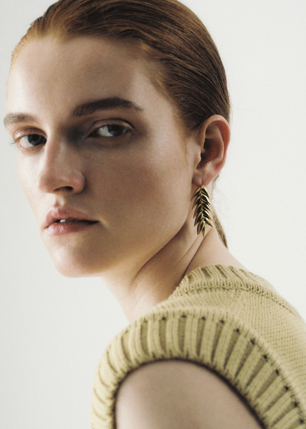 Bevza Spikelet Short Earrings - Gold