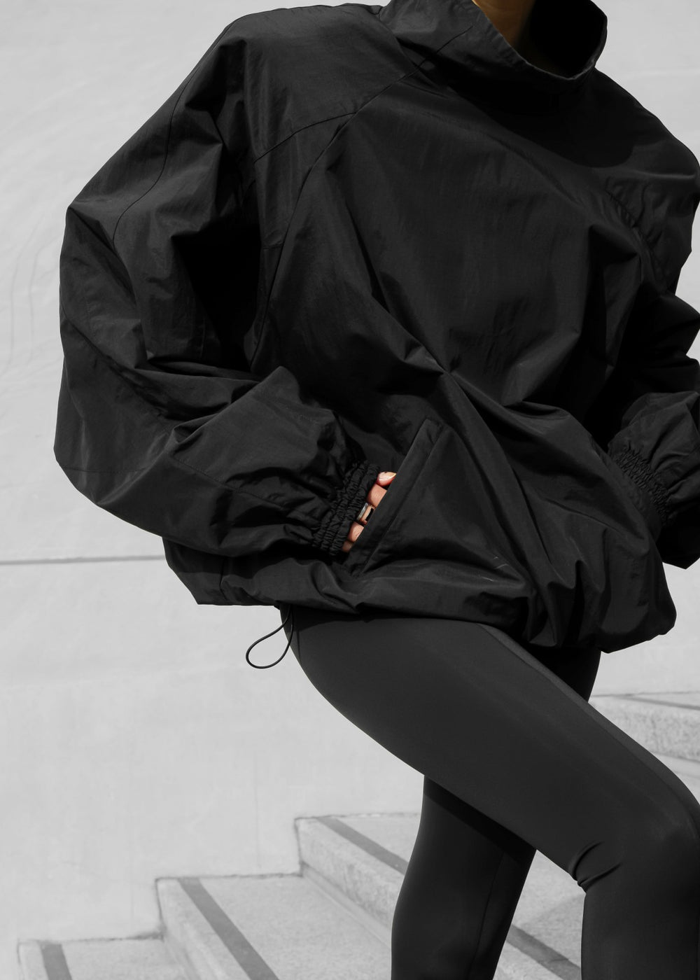 Doyle Mockneck Anorak - Black