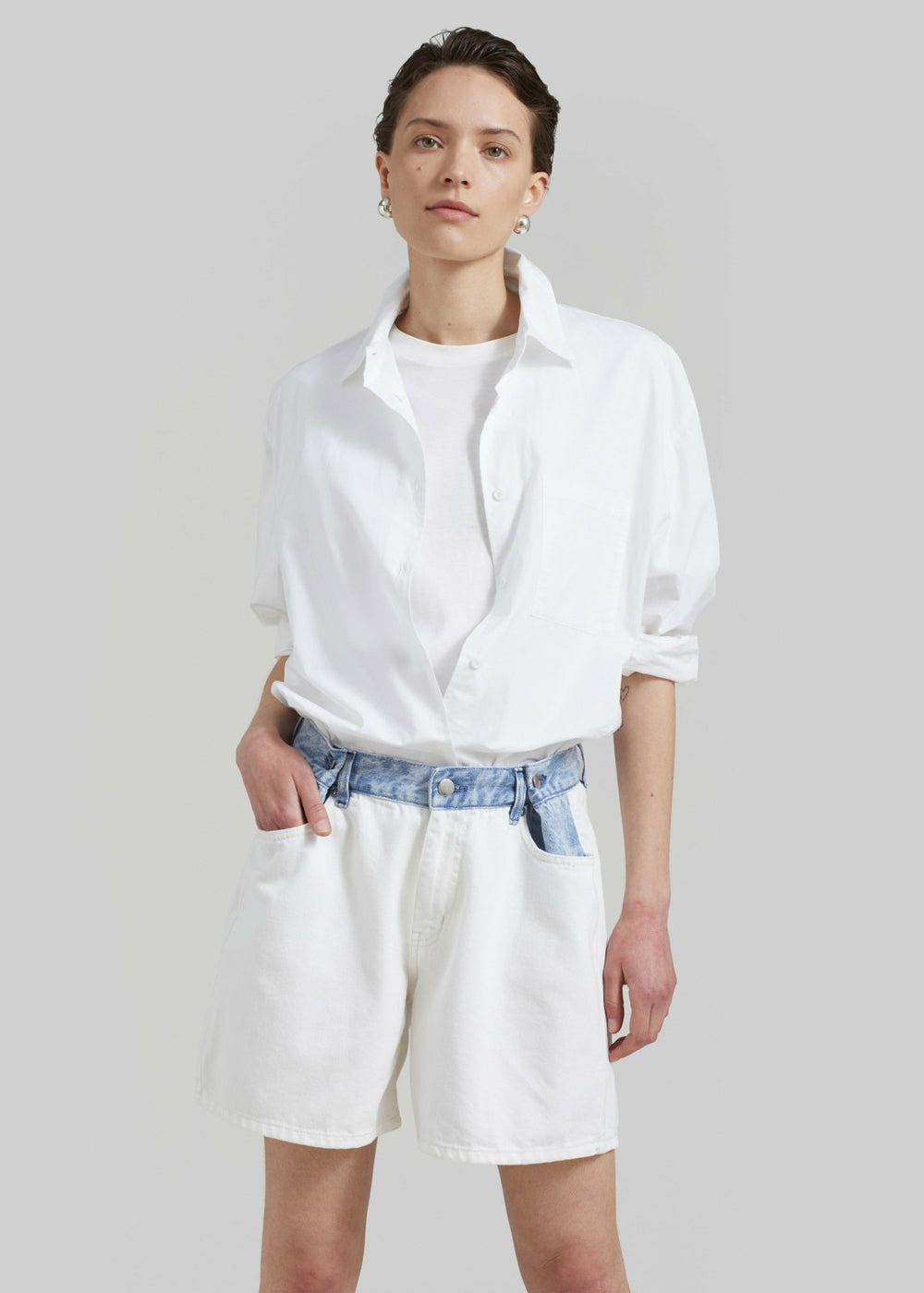 Hayla Contrast Denim Shorts - Off White/Blue