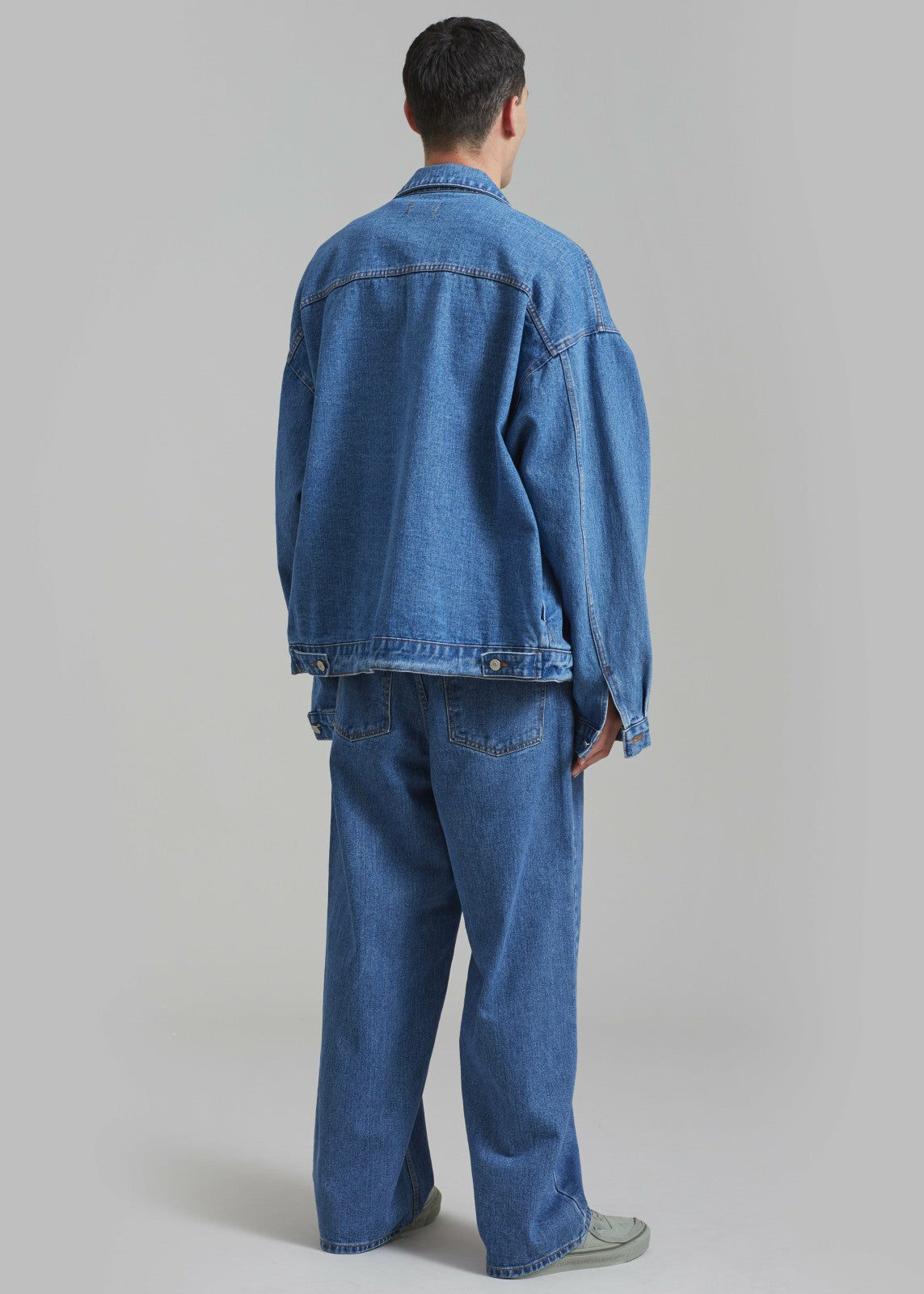 Connor Oversized Denim Jacket - Medium Wash