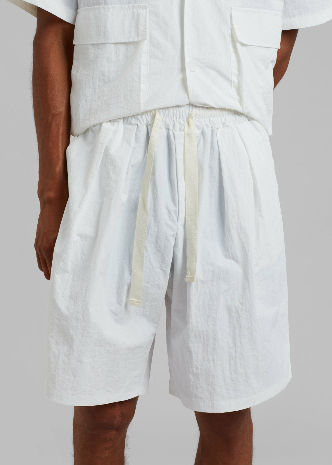 Axel Shorts - White