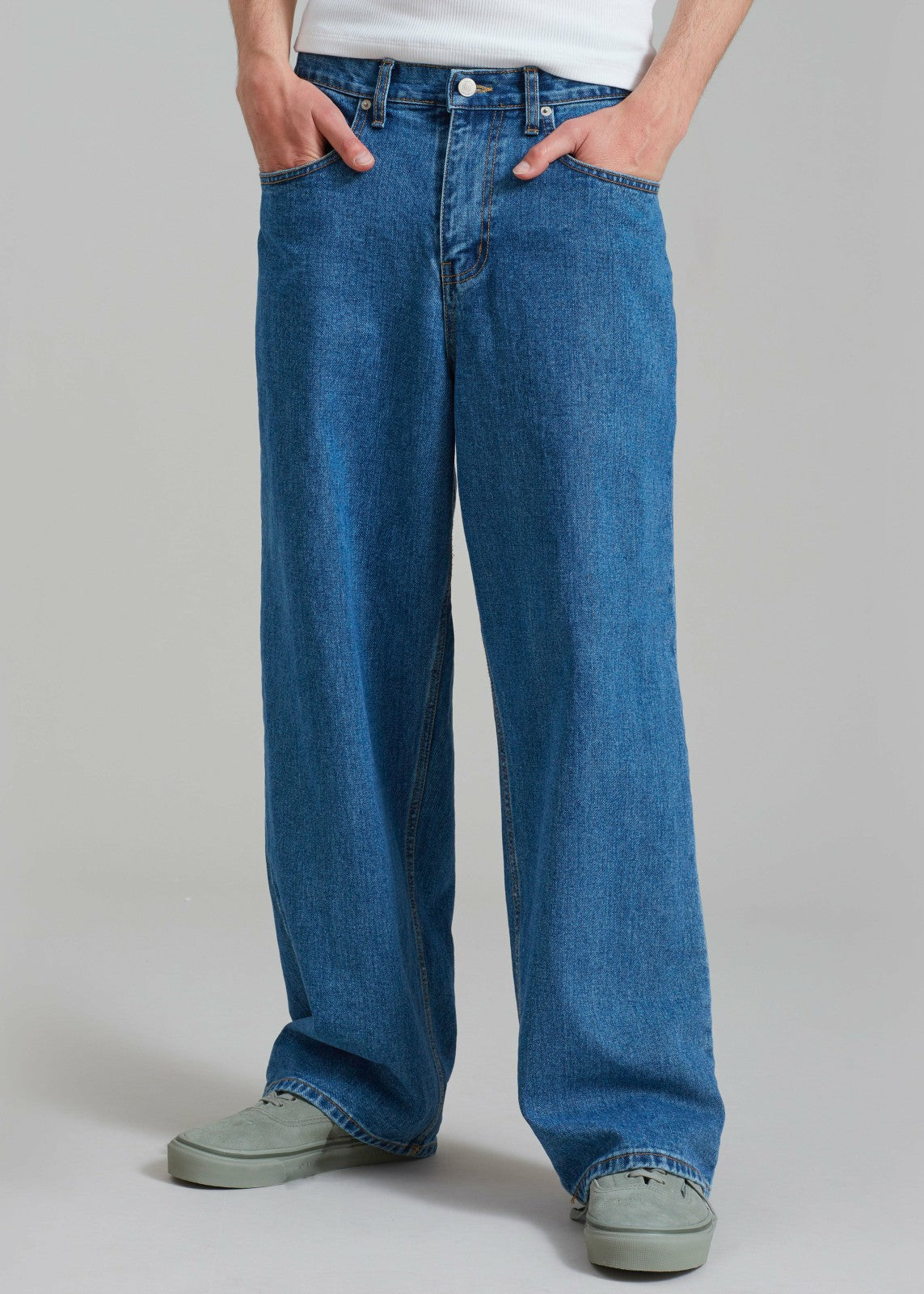 Connor Jeans - Medium Wash