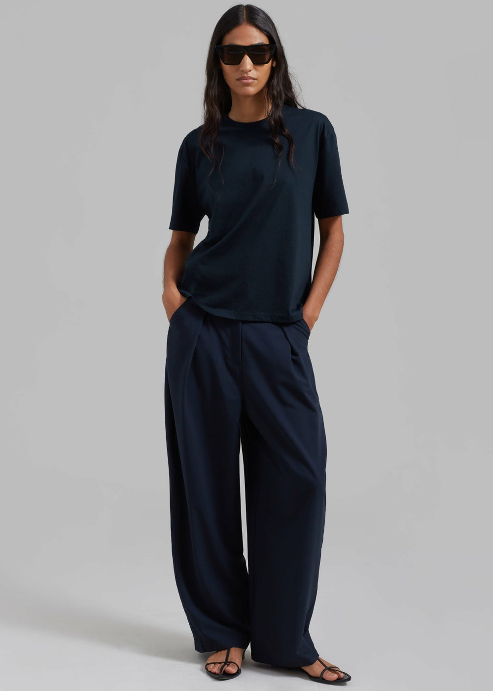 Connell Boxy Tee - Navy