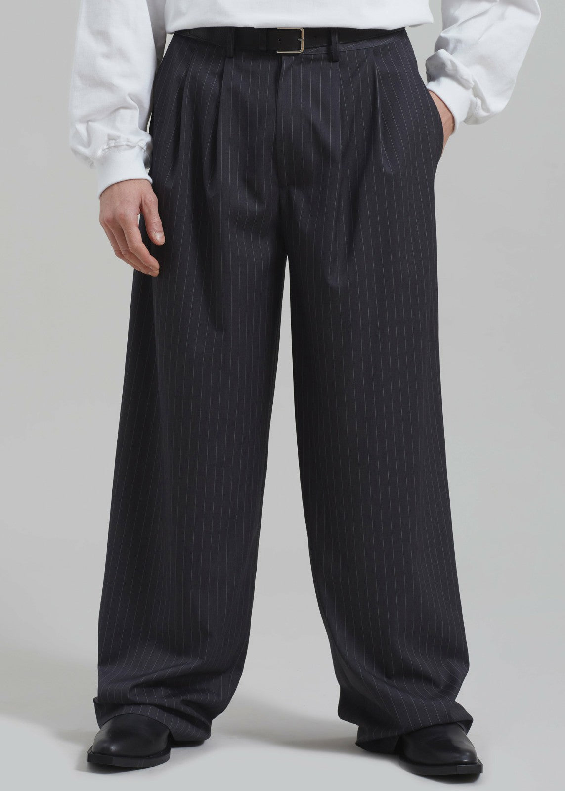 Peyton Pleated Pants - Grey Pinstripe