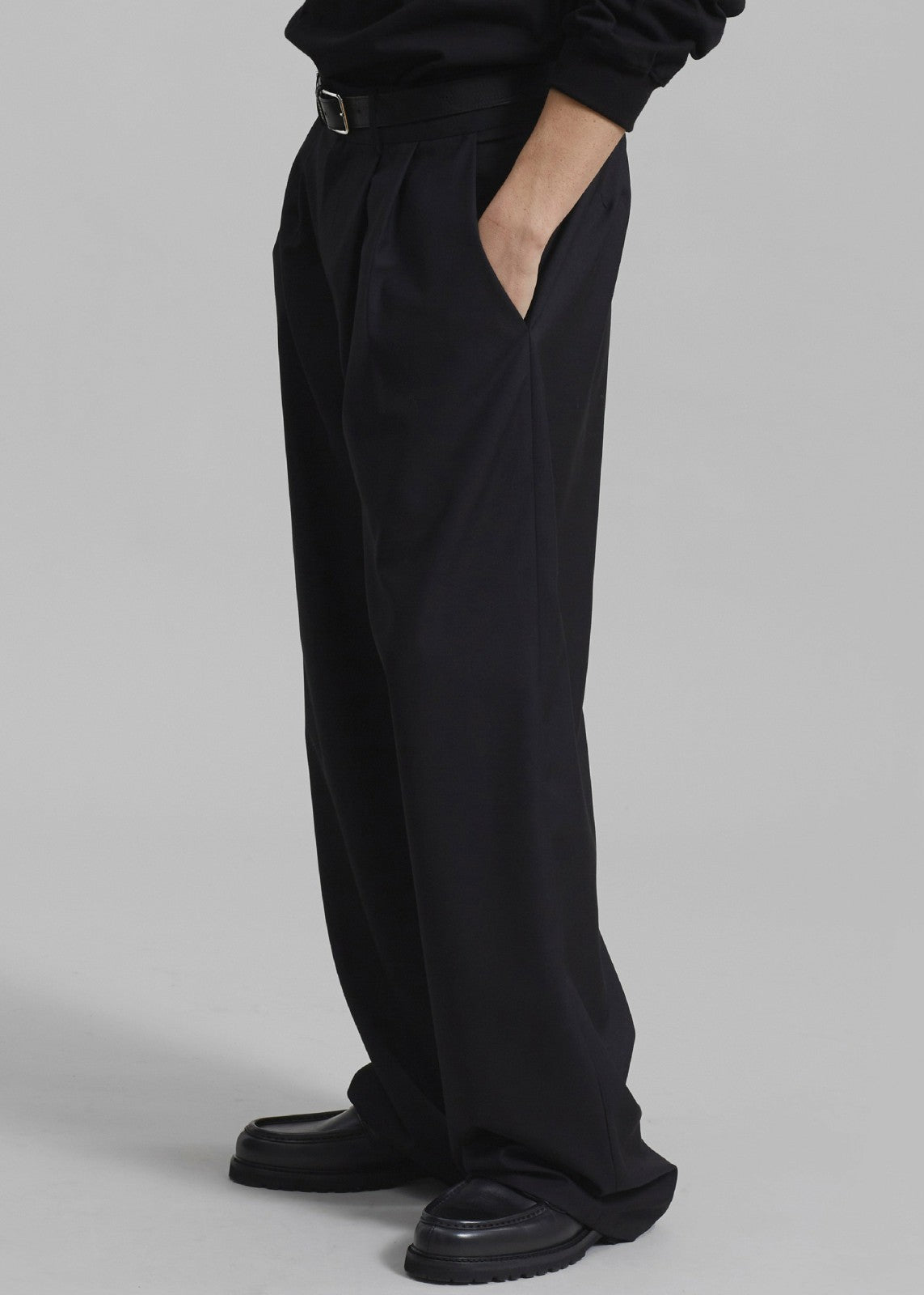 Peyton Pleated Pants - Black