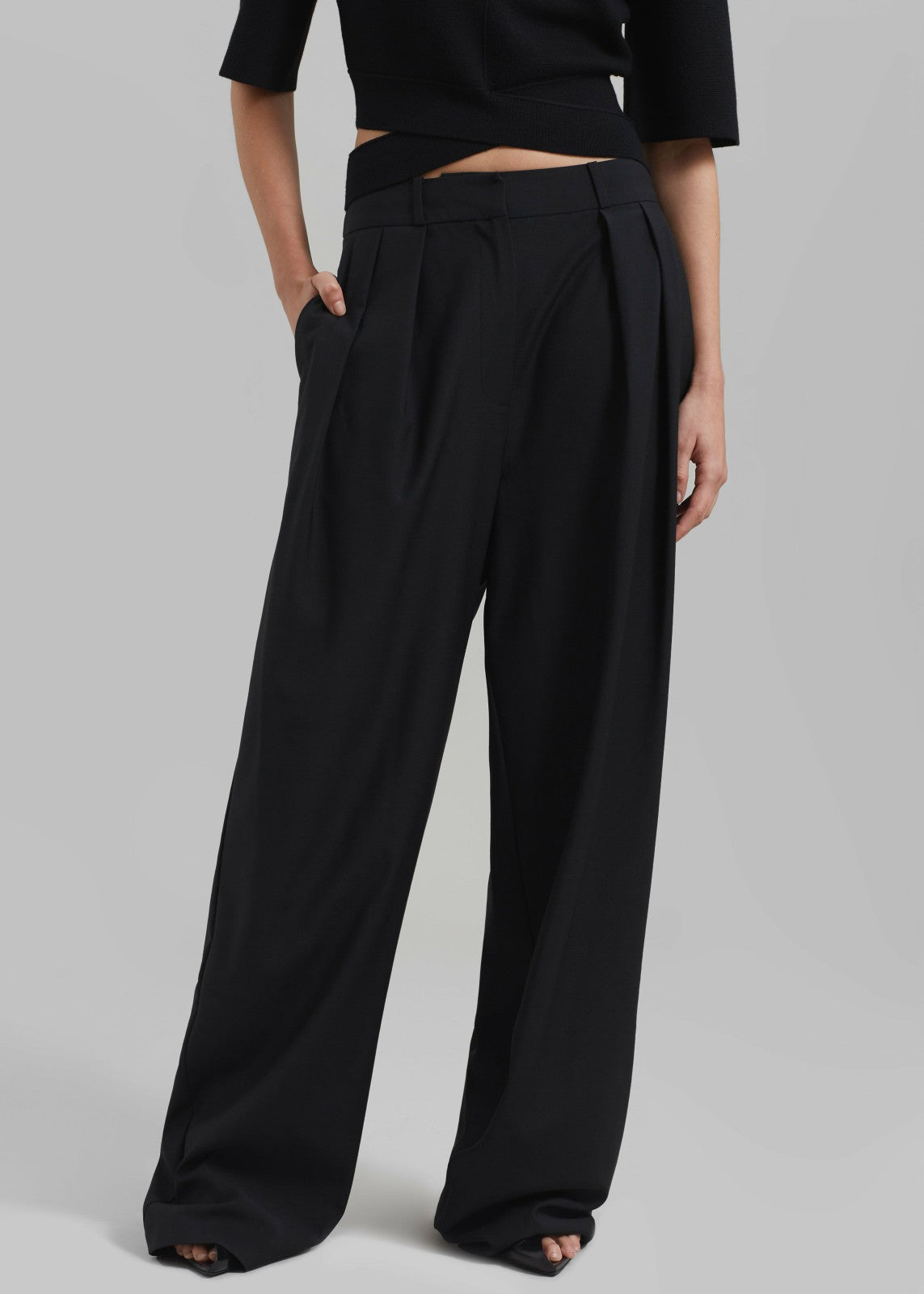 Ripley Pleated Trousers - Black